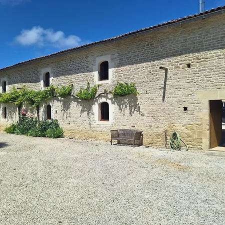 Feriehus Les Grandes Ecures Mons (Charente-Maritime)