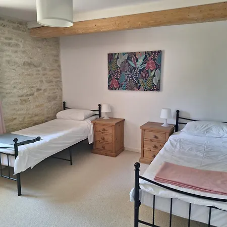 Les Grandes Ecures * Mons (Charente-Maritime)