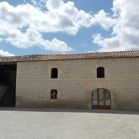 Les Grandes Ecures Feriehus Mons (Charente-Maritime)