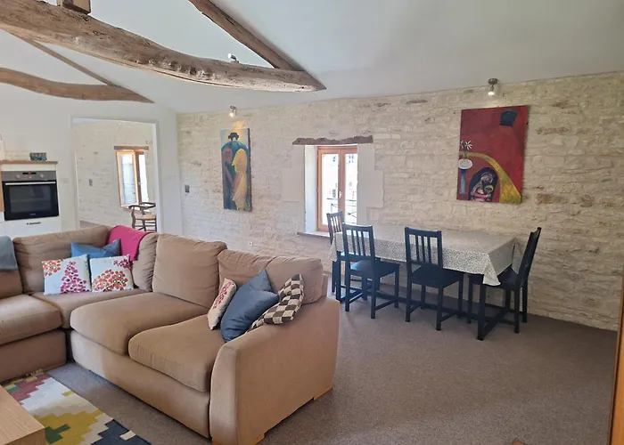 度假居 Les Grandes Ecures