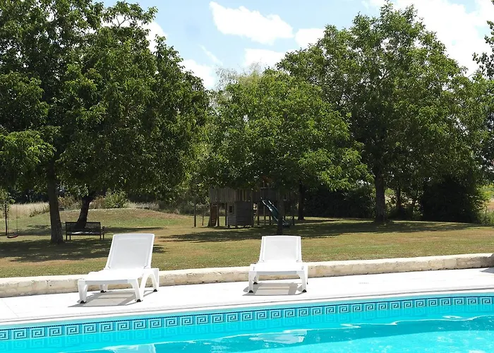 度假居 Les Grandes Ecures *